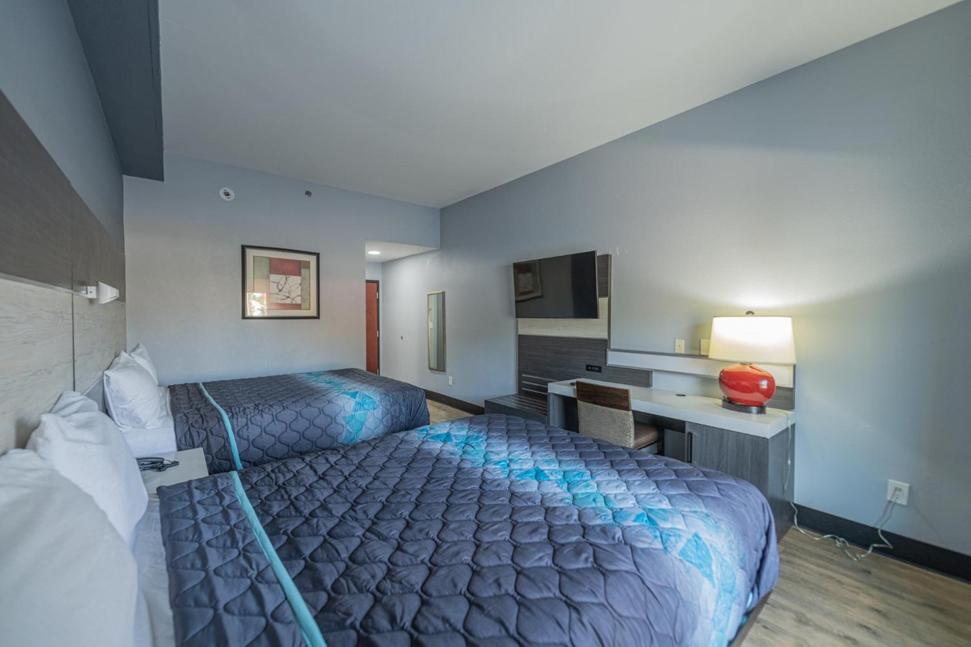 Jamestown Inn & Suites Riverdale Ngoại thất bức ảnh