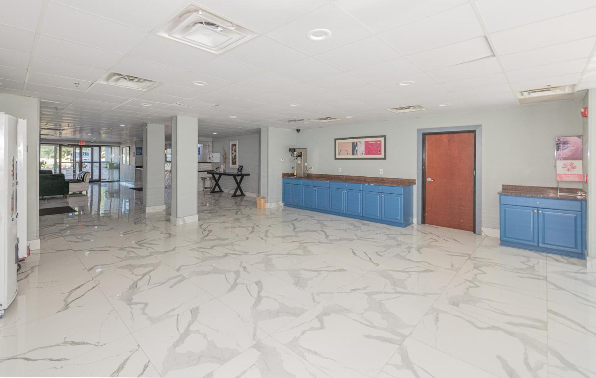 Jamestown Inn & Suites Riverdale Ngoại thất bức ảnh