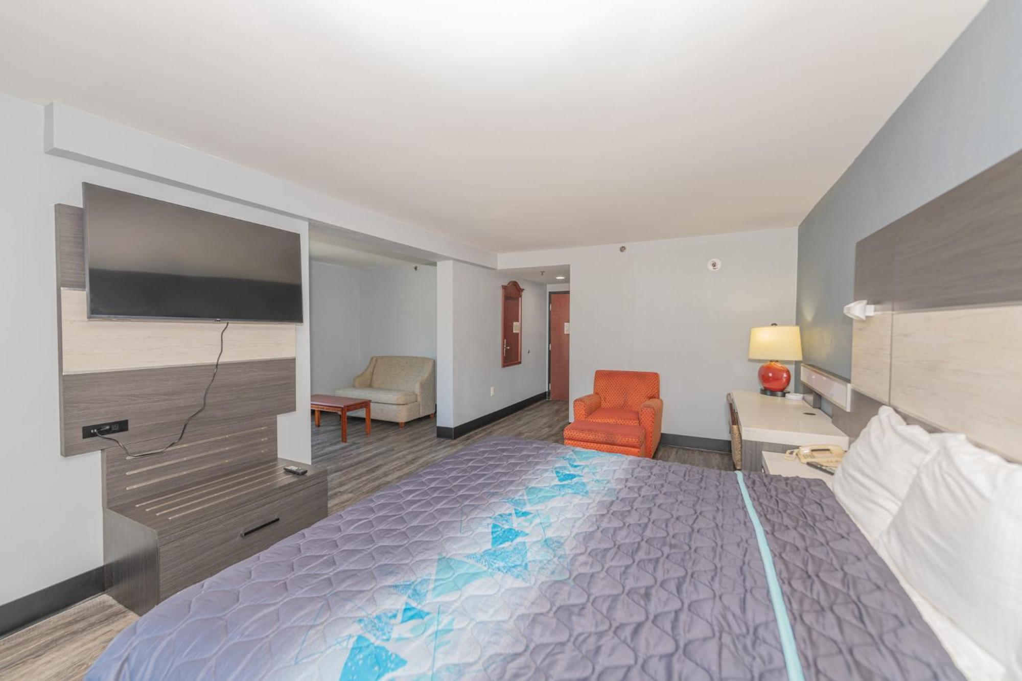 Jamestown Inn & Suites Riverdale Ngoại thất bức ảnh